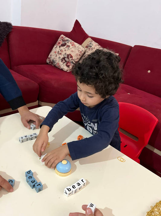 Humerry l لعبة الكلمات التعليمية للأطفال +4 سنوات